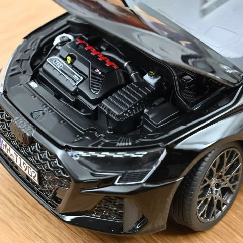 AUDI RS 3 Myth Black2025 - 1/18 Scale - Norev - MTDNOR188388