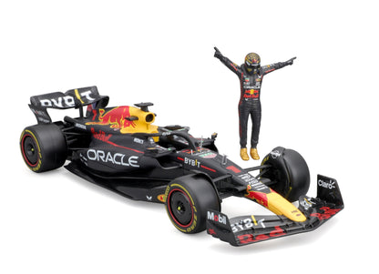Red Bull F1 RB19 2023 (w/Driver)  #1 M.Verstappen 1/24 Bburago Bur18-28036