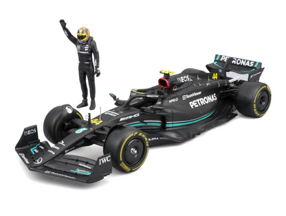 Mercedes AMG F1 W14 2023 (w/driver) #44 L.Hamilton 1/24 Bburago Bur18-28037