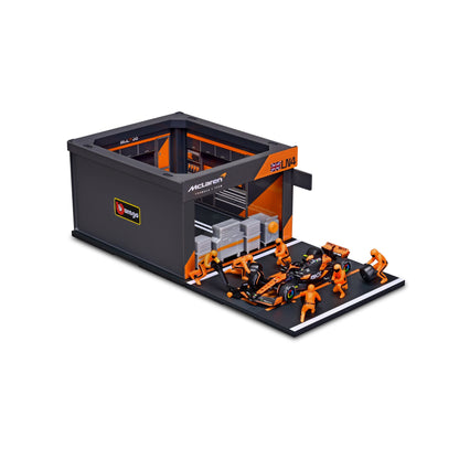 McLaren F1 MCL38 2024 Pit Pass #4 Norris 1/43 Bburago Bur18-38451-4