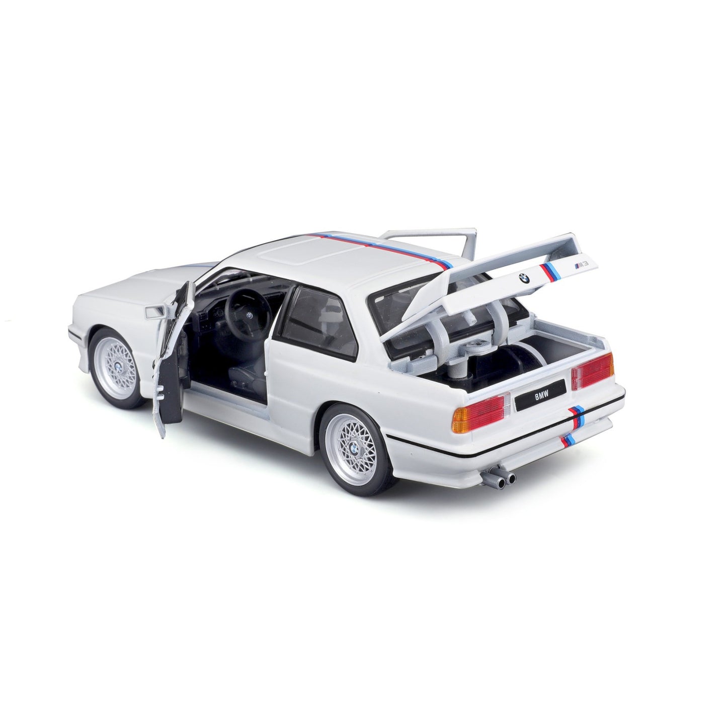 BMW M3 E30 1988 1/24  Bburago Bur18-21100