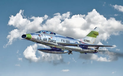 F-100C Super Sabre - 1/32 Scale - Trumpeter - TRU03221