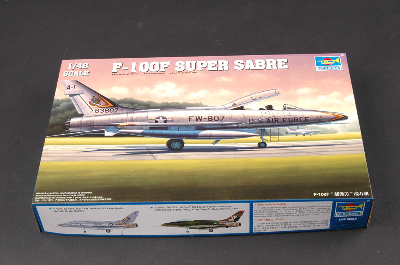 F-100F Super Sabre - 1/48 Scale - Trumpeter - TRU02840