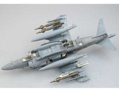 AV-8B Night Attack Harrier II - 1/32 Scale - Trumpeter - TRU02285