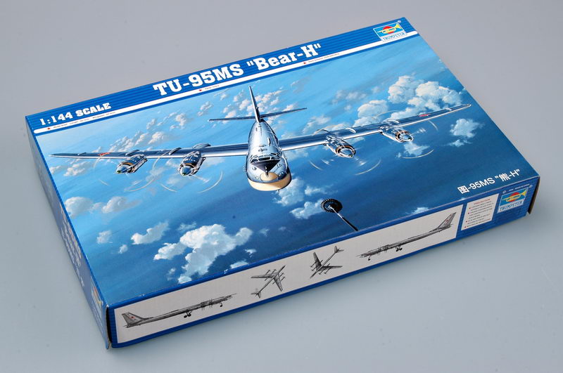 Tu-95MS Bear-H - 1/144 Scale - Trumpeter - TRU03904