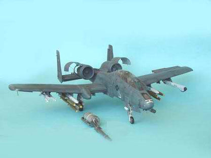 A-10A N/AW - 1/32 Scale - Trumpeter - TRU02215