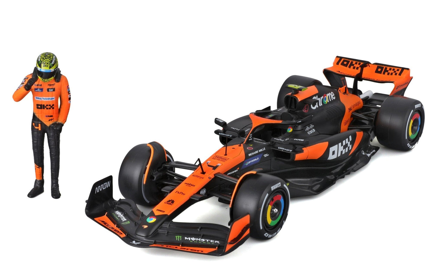 McLaren F1 MCL38 2024 w/Driver figurine #4 1/24 Bburago 18-28040