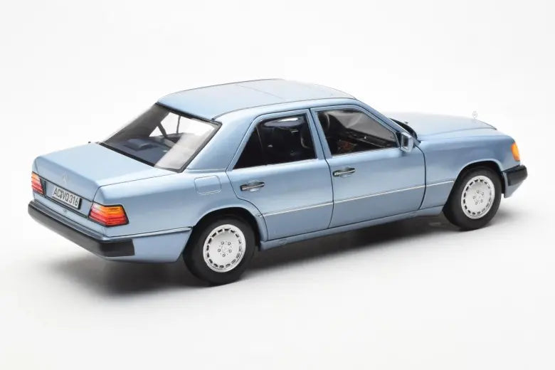 MERCEDES-BENZ 230 E LIGHT BLUE METALLIC 1990 1/18 Scale NOREV MTDNOR183945