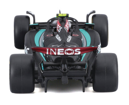 Mercedes-AMG F1 W15 2024 (w/Helmet HC) #44 1/43 Bburago Bur18-38209-44