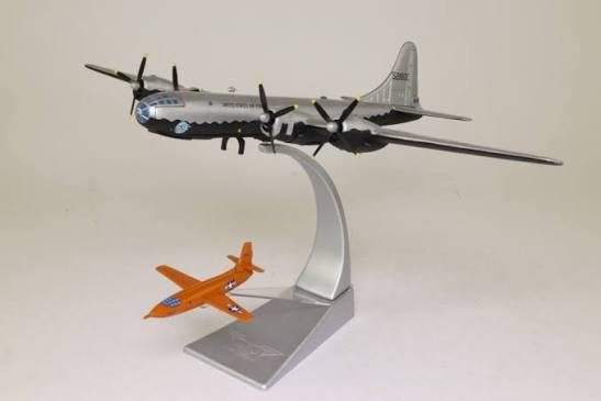 Boeing B-29 Superfortress with Bell X-1 - 1/144 Scale Corgi 48903