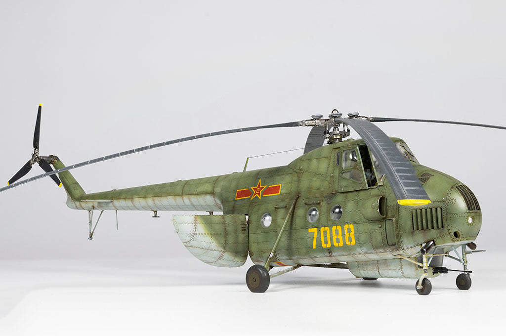 MI-4A Hind - 1/48 Scale - Trumpeter - TRU05817