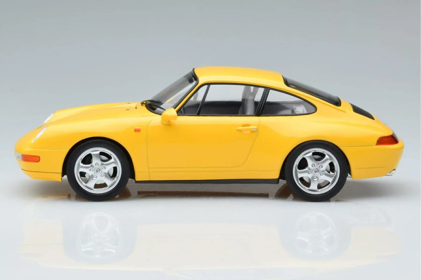 PORSCHE 911 CARRERA YELLOW 1994 1/18 Scale NOREV MTDNOR187596
