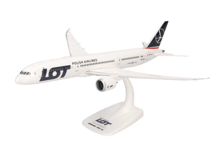 Boeing 787-9 Dreamliner LOT Polish Airlines Desktop Display Model - 1/200 Scale Herpa 614108