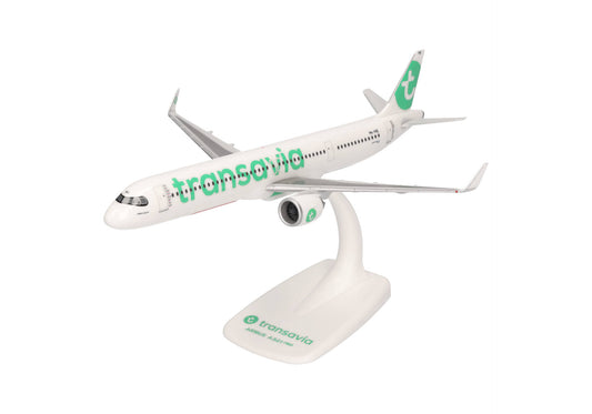 Airbus A321neo Transavia Desktop Display Model - 1/200 Scale Herpa 614344