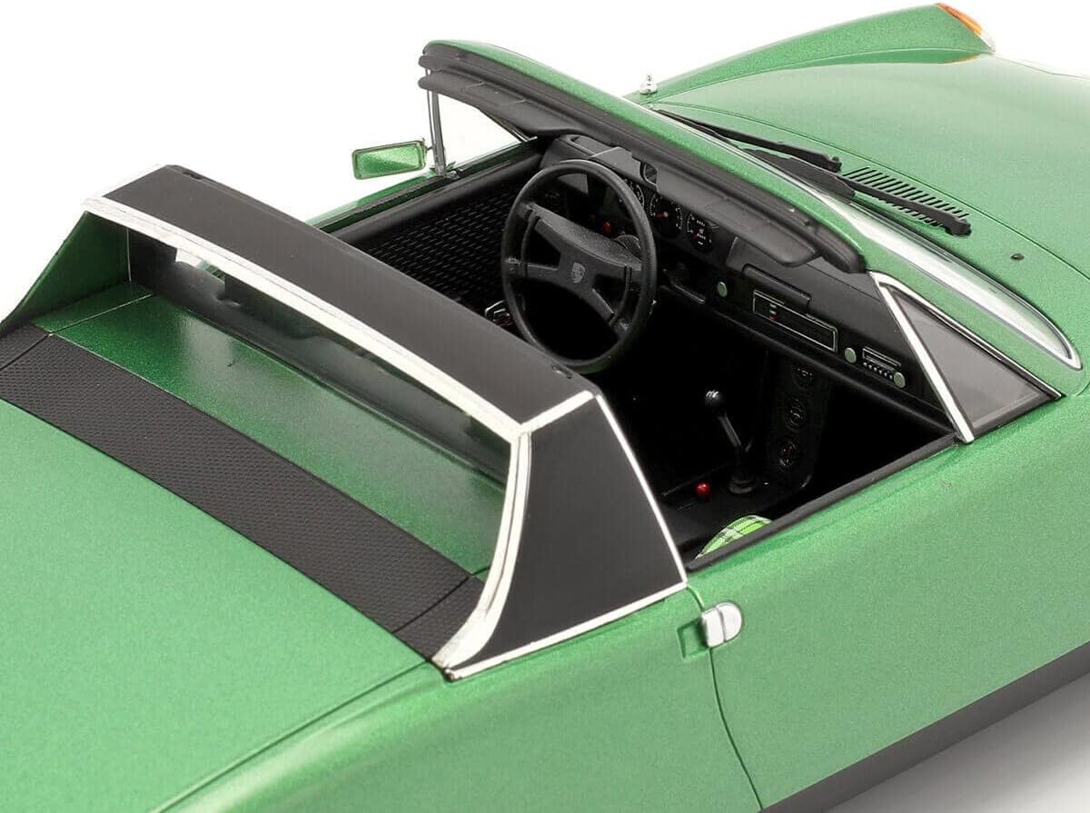VW-PORSCHE 914 2.0 GREEN METALLIC 1975 1/18 Scale NOREV MTDNOR187685