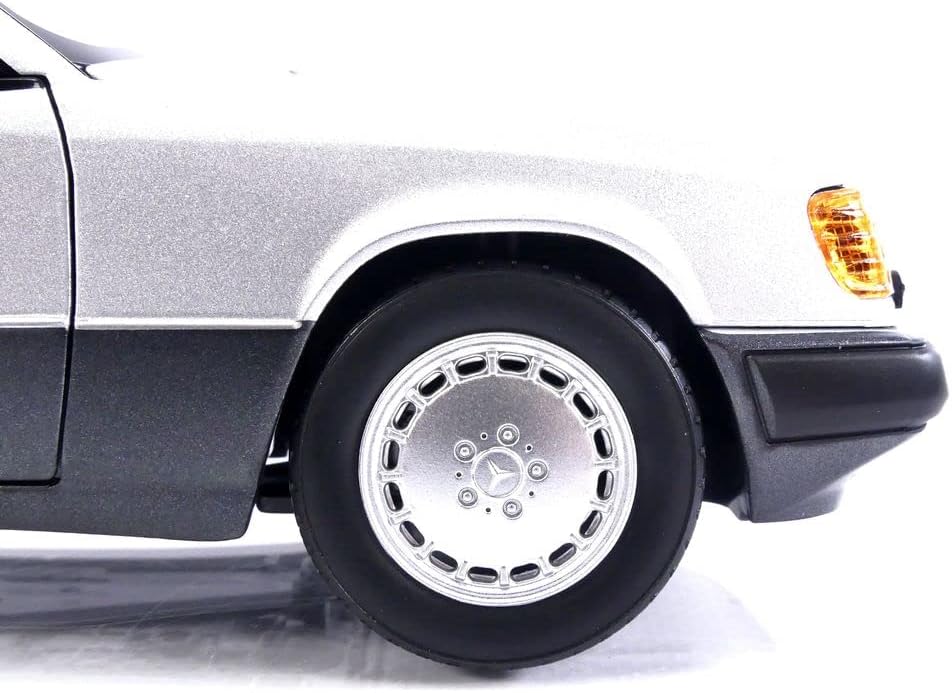 MERCEDES-BENZ 300 CE-24 COUPE SILVER 1990 1/18 Scale NOREV MTDNOR183880