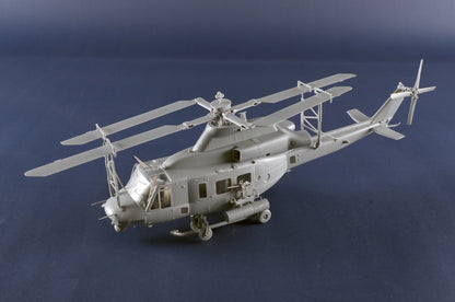 UH-1Y Venom - 1/35 Scale - Trumpeter - TRU05118