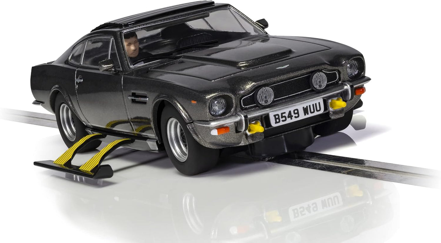 Aston Martin V8 James Bond The Living Daylights - 1/32 Scale - Scalextric - SCAC4239