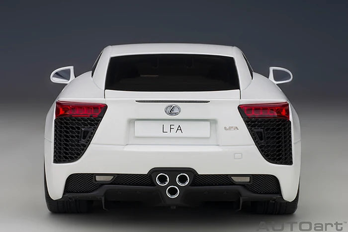 Lexus LFA Whitest White - 1/18 Scale - Auto Art - AA78850