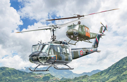 AB-205 / UH-1D "SAR" - 1/48 Scale - Italeri - IT2845