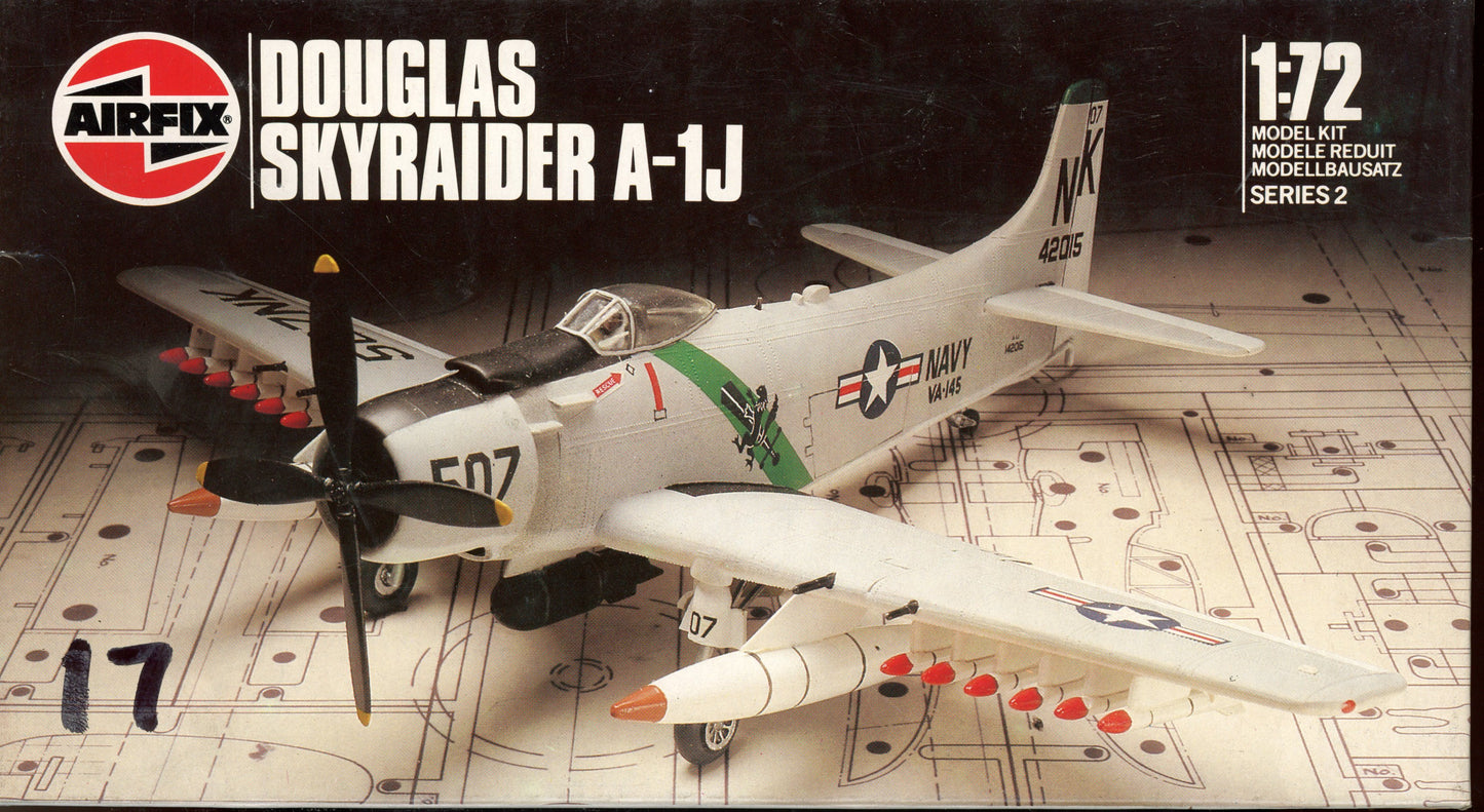 Douglas Skyraider A-1J - 1/72 Scale Airfix A02030
