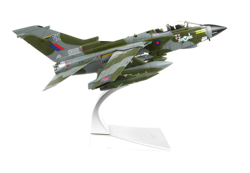 Panavia Tornado GR.1 RAF Royal Air Force - 1/72 Scale Corgi AA33601