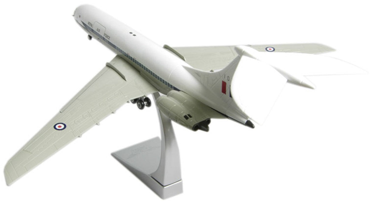 Vickers VC-10 C.MK.1 1/144 Scale Corgi AA37001