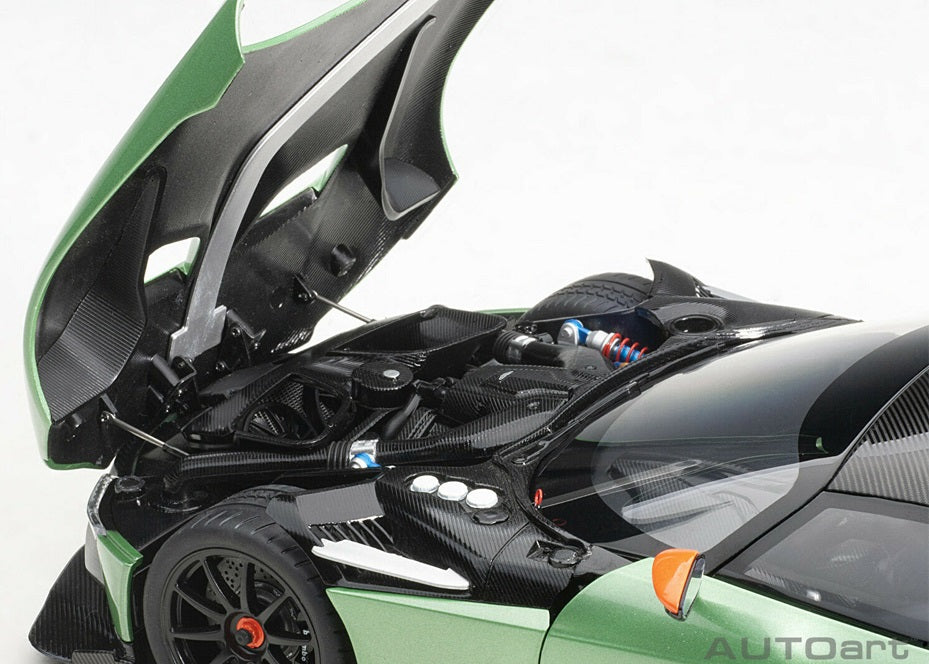 Aston Martin Vulcan Met Green 1/18 Scale Auto Art AA70263