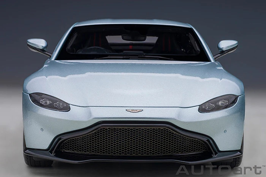 Aston Martin Vantage Skyfall Silver 2019 1/18 Scale Auto Art AA70276