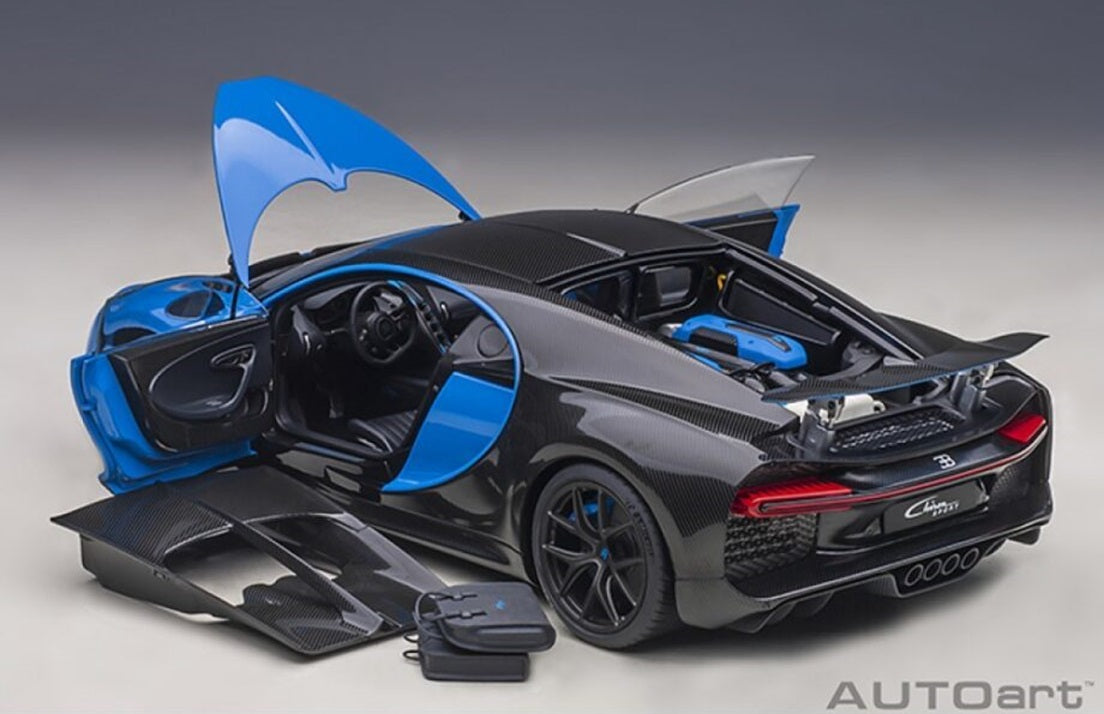 Bugatti Chiron Sport French Racing Blue/Carbon  '19 1/18 Scale Auto Art AA70997