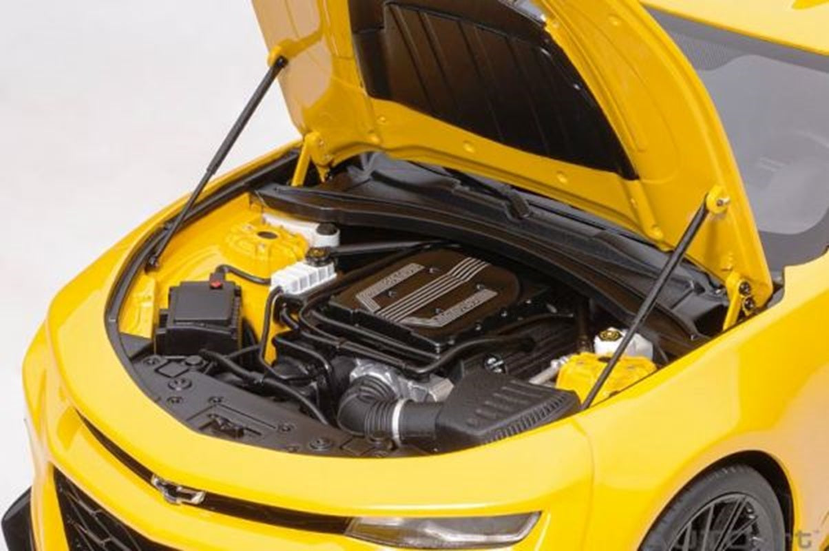 Chevrolet Camaro ZL1 Bright Yellow 2017 1/18 Scale Auto Art AA71205