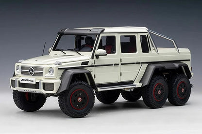 Mercedes-Benz G63 AMG 6 X 6 White 1/18 Scale Auto Art AA76307