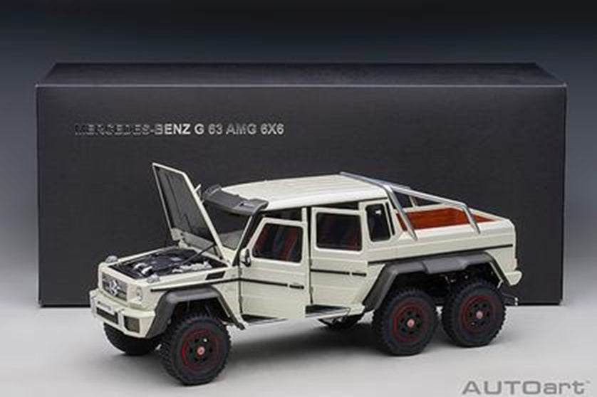 Mercedes-Benz G63 AMG 6 X 6 White 1/18 Scale Auto Art AA76307