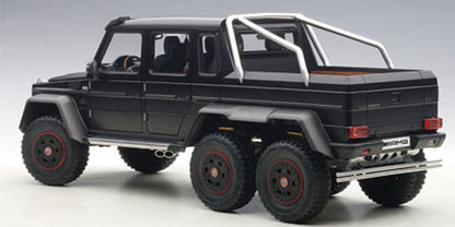 Mercedes-Benz G63 AMG 6 X 6 Platinum 1/18 Scale Auto Art AA76308