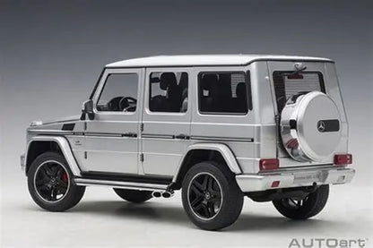 Mercedes- Benz AMG G63 2017 Silver 1/18 Scale Auto Art AA76323