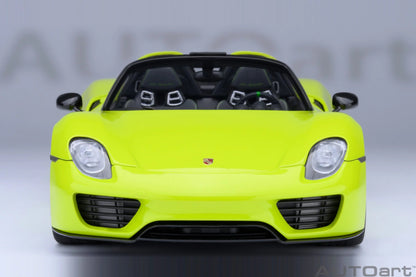 Porsche 918 Spyder Weissach Package Acid Green - 1/18 Scale - Auto Art - AA77921