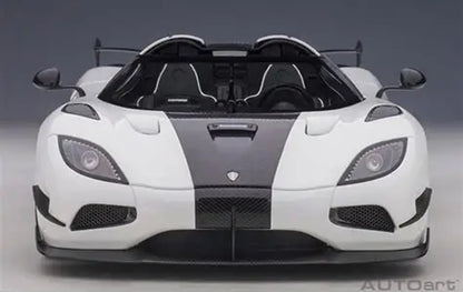 Koenigsegg Agera RS White/Black 1/18 Scale Auto Art AA79021