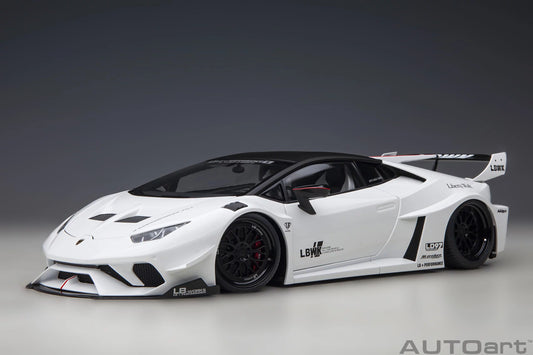 Huracán GT Liberty Walk LB Silhouette Works White - 1:18 Scale - Auto Art - AA79125