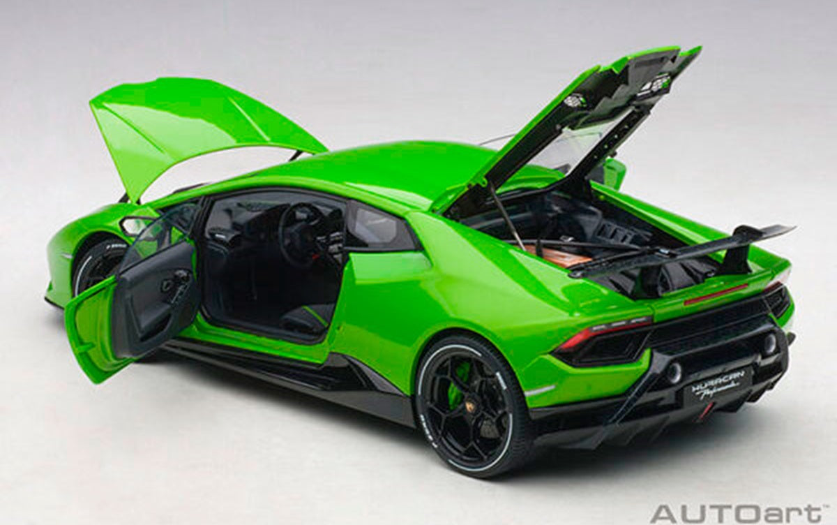 Lamborghini Huracan Performante Pearl Green  1/18 Scale Auto Art AA79154