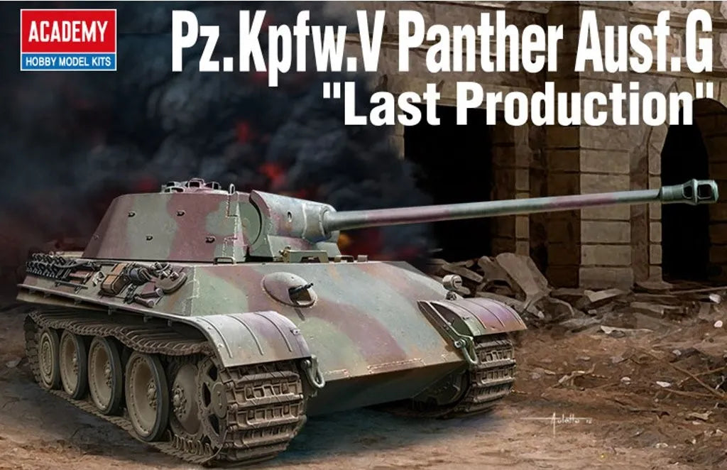 Pz.Kpfw.V Panther Ausf.G Last Production  - 1/35 Scale Academy 13523