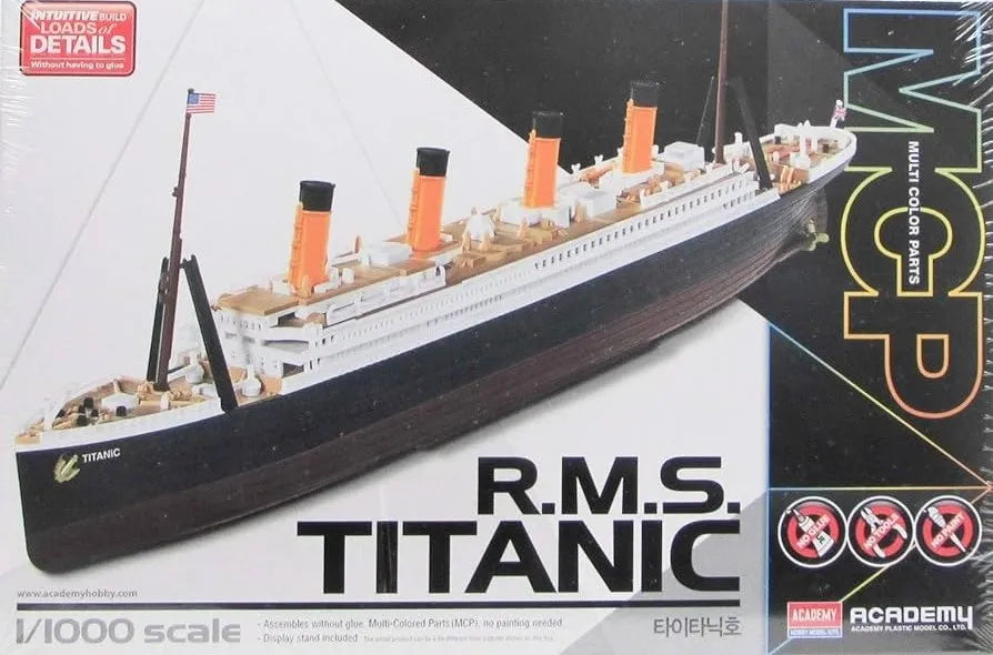 RMS Titanic - 1/1000  Scale Academy 14217