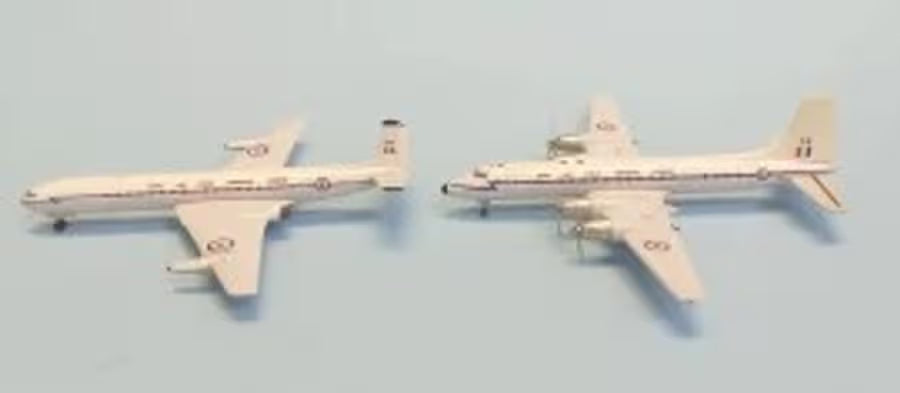 Bristol Britannia & Comet 4 RAF Transport Command Set - 1/400 Scale AeroClassics ACRAF0708