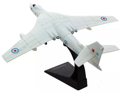 Vickers Valiant BK.1 1/144 Scale AVIATION 72 AV72FB003