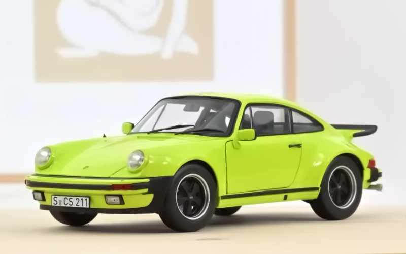 PORSCHE 911 TURBO 3,0 LIGHT GREEN 1976 1/18 Scale NOREV MTDNOR187666