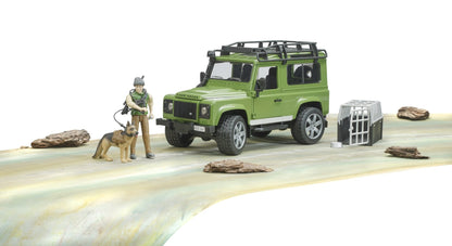 Land Rover Defender with forest ranger & dog Bruder Toys BRU02587