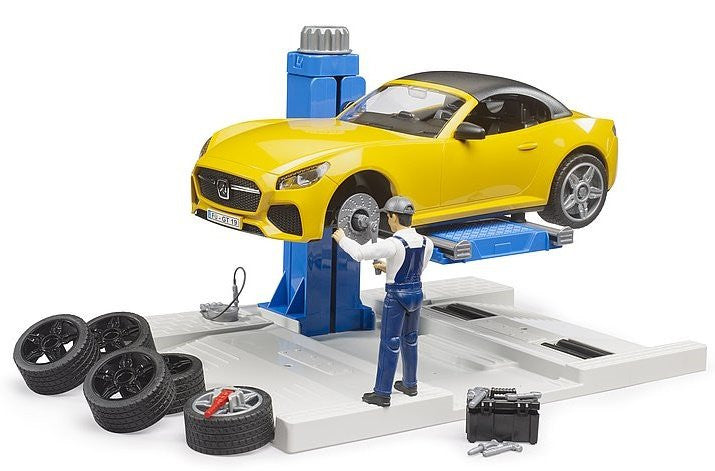 Bworld Car Service Centre & BRUDER Roadster Bruder Toys BRU62112