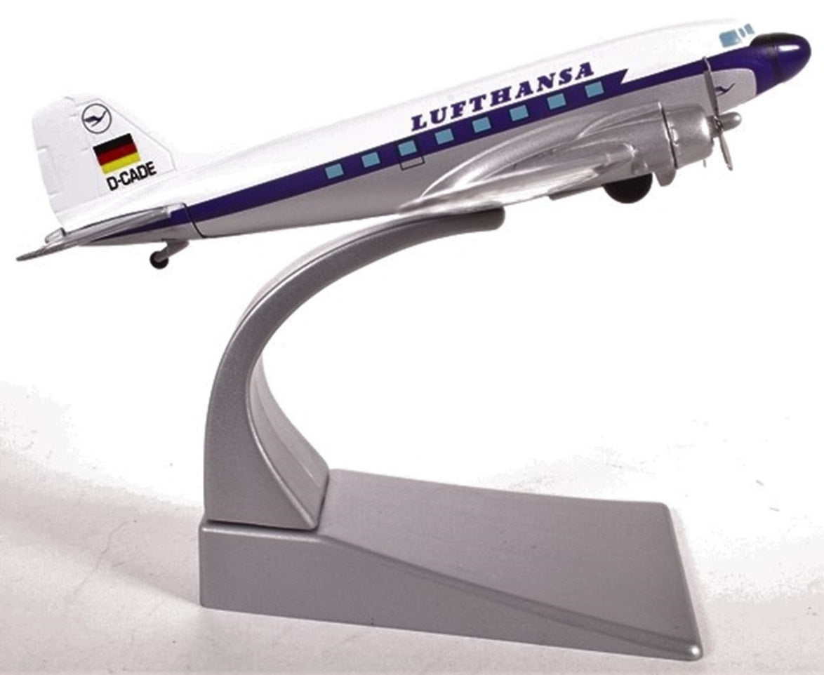 Douglas DC3 Lufthansa 1/144 Scale Corgi COR47109