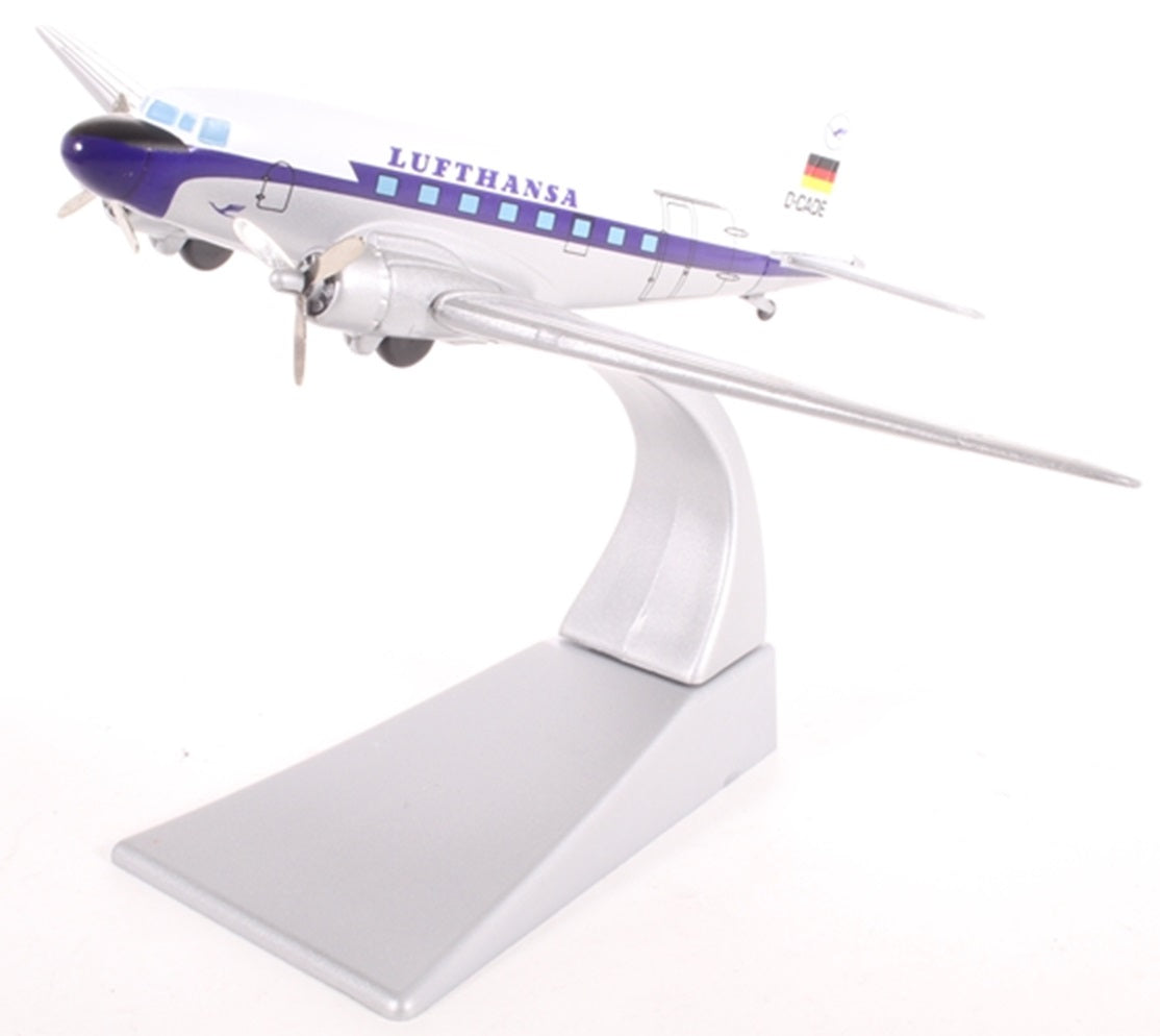 Douglas DC3 Lufthansa 1/144 Scale Corgi COR47109
