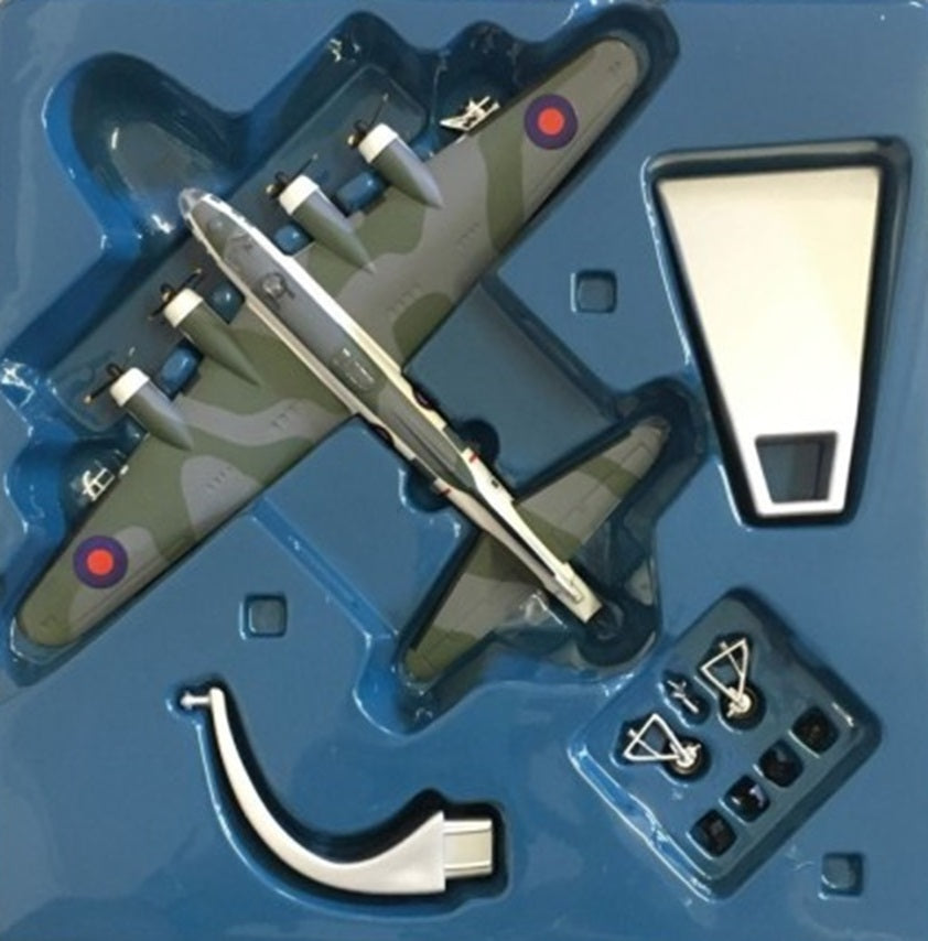 Boeing 299 Fortress IIA 1/144 Scale Corgi COR48203