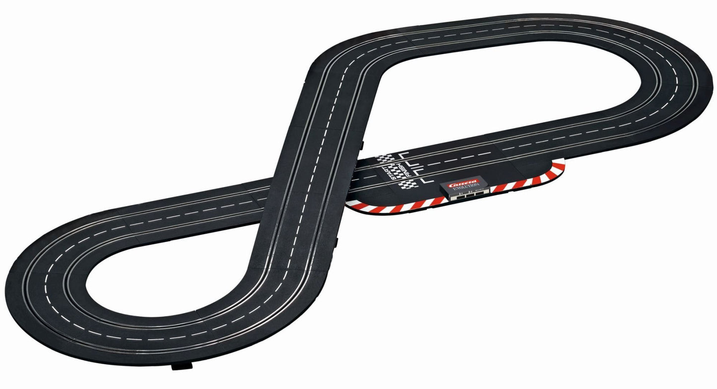 EVO Flames and Fame 5.3m Set 1/32 Set Carrera 25245